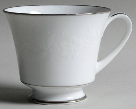 Ranier Footed Cup