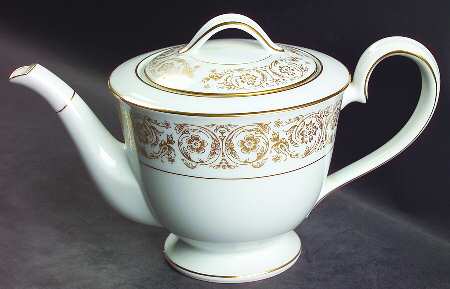 Raphael Teapot & Lid