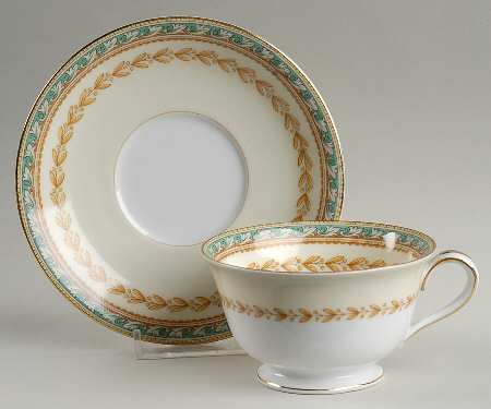 Raphael Footed Cup & Saucer Set