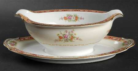 Redlace Gravy Boat with Attached Underplate
