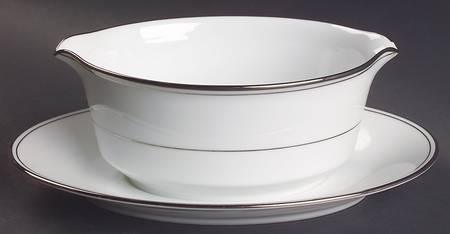 Regency Gravy Boat with Attached Underplate
