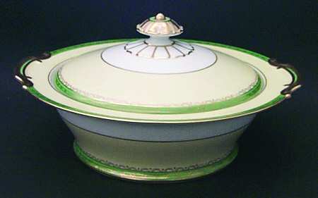 Regent Round Covered Vegetable