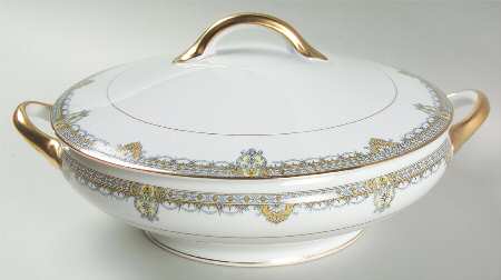Reims Round Covered Vegetable