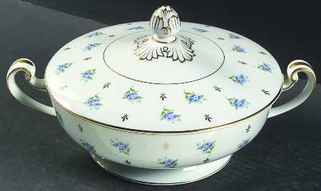 Remembrance Round Covered Vegetable