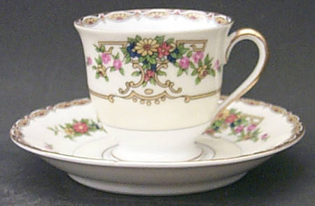 Renovia Footed Demitasse Cup & Saucer Set