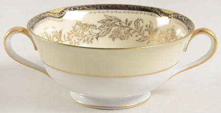 Retel Footed Cream Soup Bowl