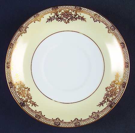 Revenna Saucer