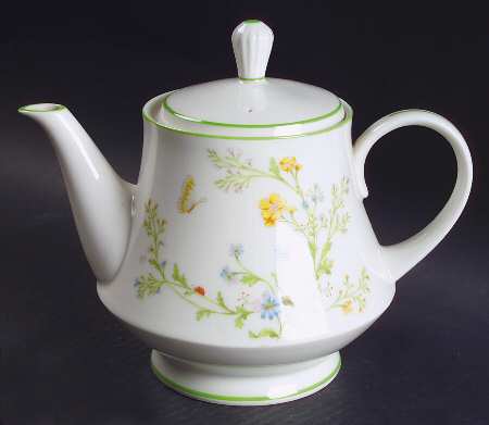 Reverie (Green Trim) Teapot & Lid by Noritake