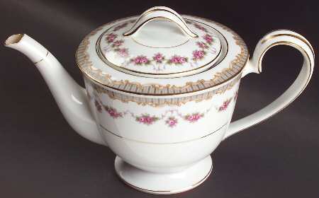 Ridgewood Teapot & Lid