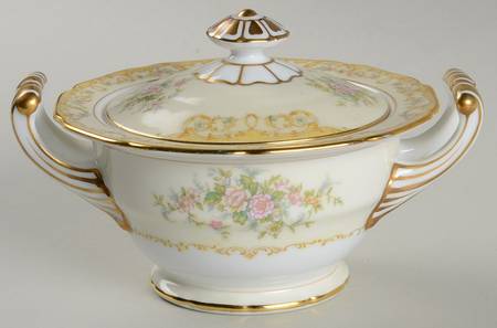 Ridley Sugar Bowl & Lid