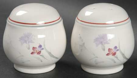 River Oaks Salt & Pepper Set