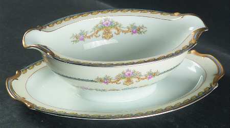 Ritzedo Gravy Boat with Attached Underplate