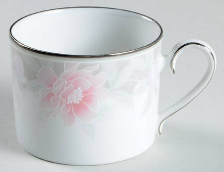 River Place Flat Cup