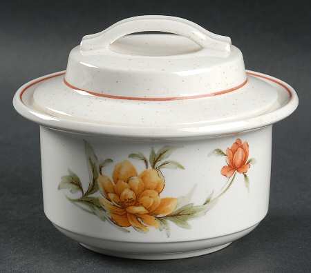 Roanoke Sugar Bowl & Lid