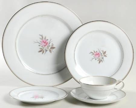 Roanne 40 Piece Estate Set