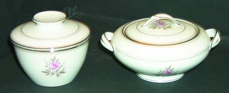 Roanne Sugar Bowl & Lid