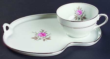Roanne Snack Plate & Cup Set