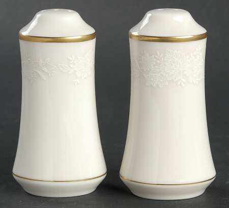 Royal Britannia Salt & Pepper Set