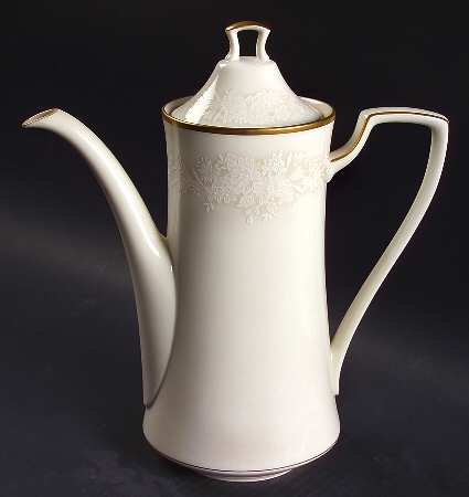 Royal Britannia Coffee Pot & Lid