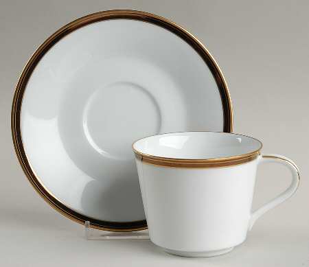 Royale Cafe Flat Cup & Saucer Set