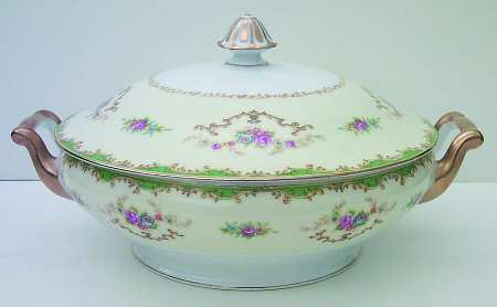 Rodena Round Covered Vegetable