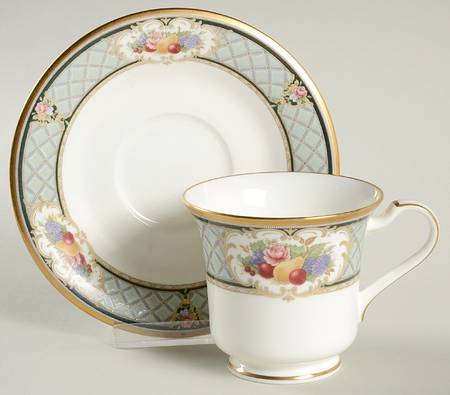 Royal Emblem Footed Cup & Saucer Set