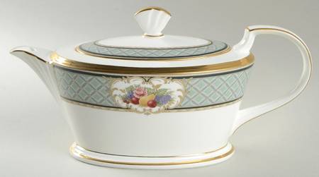 Royal Emblem Teapot & Lid