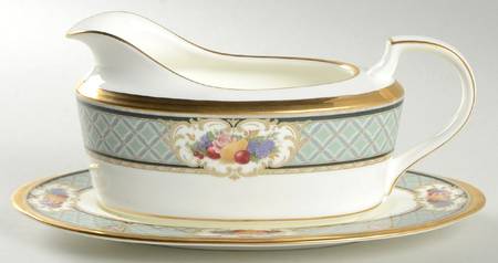 Royal Emblem Gravy Boat & Underplate (Relish/Butter)