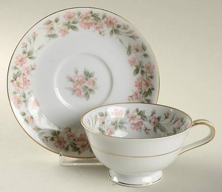 Rose Garden Footed Cup & Saucer Set
