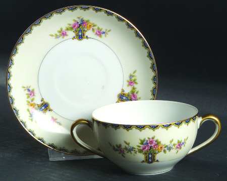 Romeo Flat Bouillon Cup & Saucer