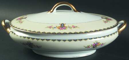 Romeo Oval Covered Vegetable