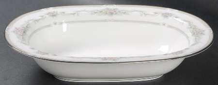 Rose Memento 10" Oval Vegetable Bowl