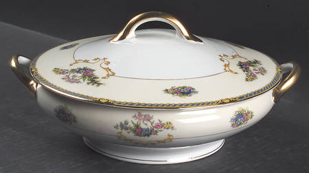 Romance Round Covered Vegetable