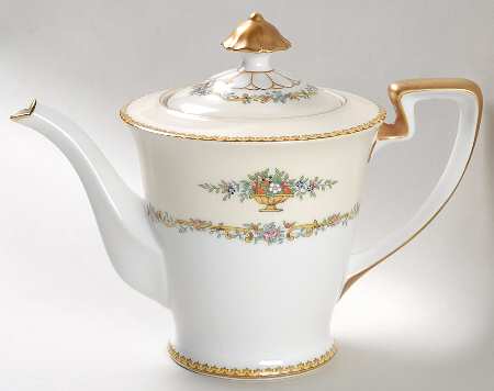 Romola Teapot & Lid