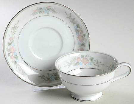 Romance Footed Cup & Saucer Set
