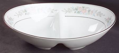 Romance 10" Oval Divided Vegetable Bowl