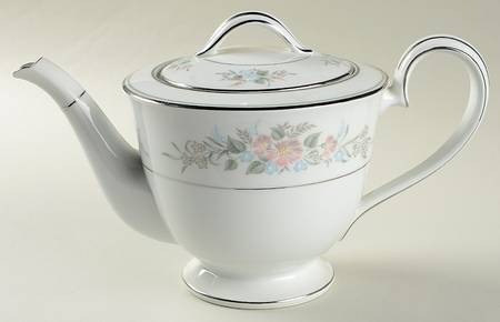 Romance Teapot & Lid