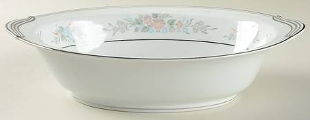 Romance 10" Oval Vegetable Bowl