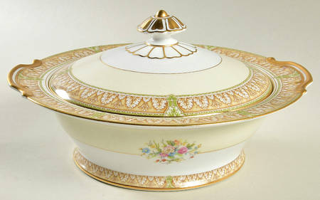 Ronald Round Covered Vegetable
