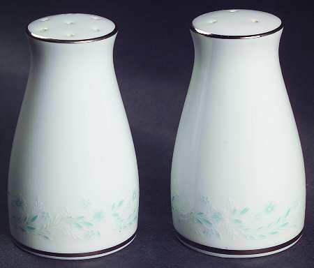 Rondeau Salt & Pepper Set