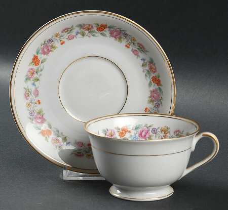 Roselie Footed Cup & Saucer Set