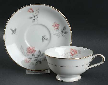 Rosabel Footed Cup & Saucer Set