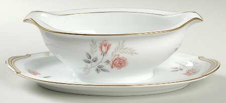 Rosabel Gravy Boat with Attached Underplate