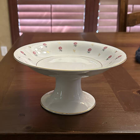Rosalie Round Compote (Height X Width)