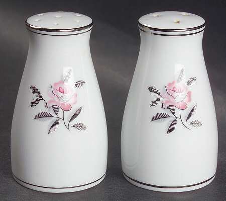 Rosales Salt & Pepper Set