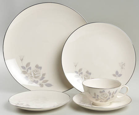 Rosalind 5 Piece Place Setting