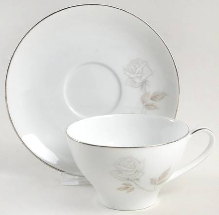 Flat Cup & Saucer Set