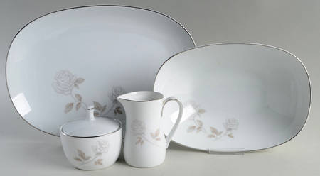 Rosay 5 Piece Hostess Set