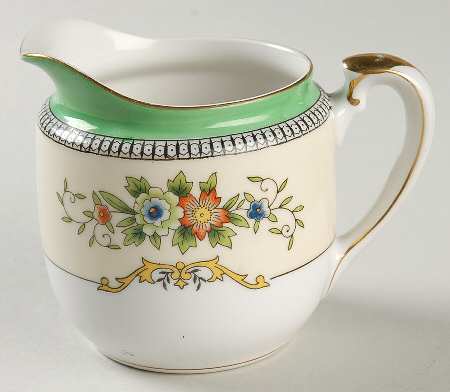 Roseara Creamer