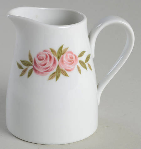 Roseate Creamer
